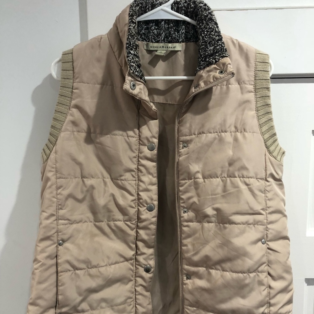 Tan puffer vest